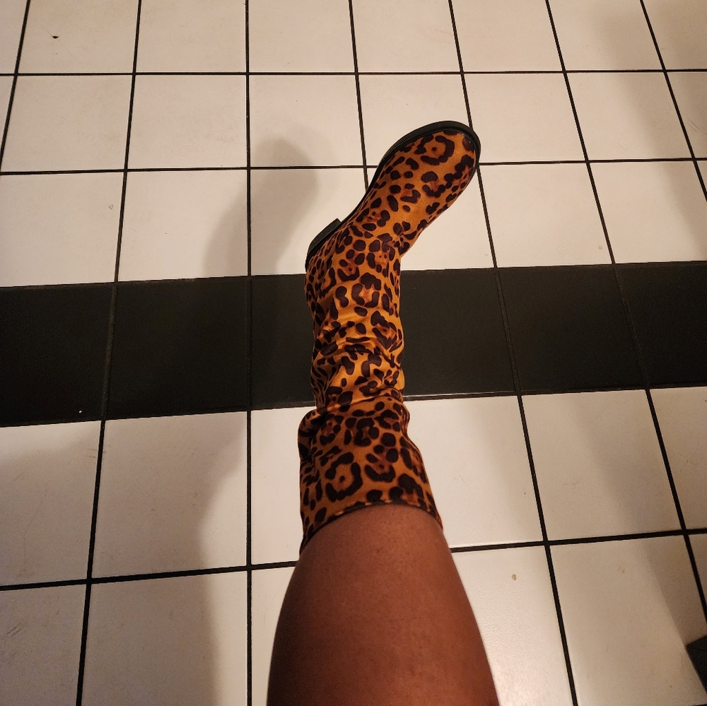 Women's Leopard Print Mid Calf Boots
